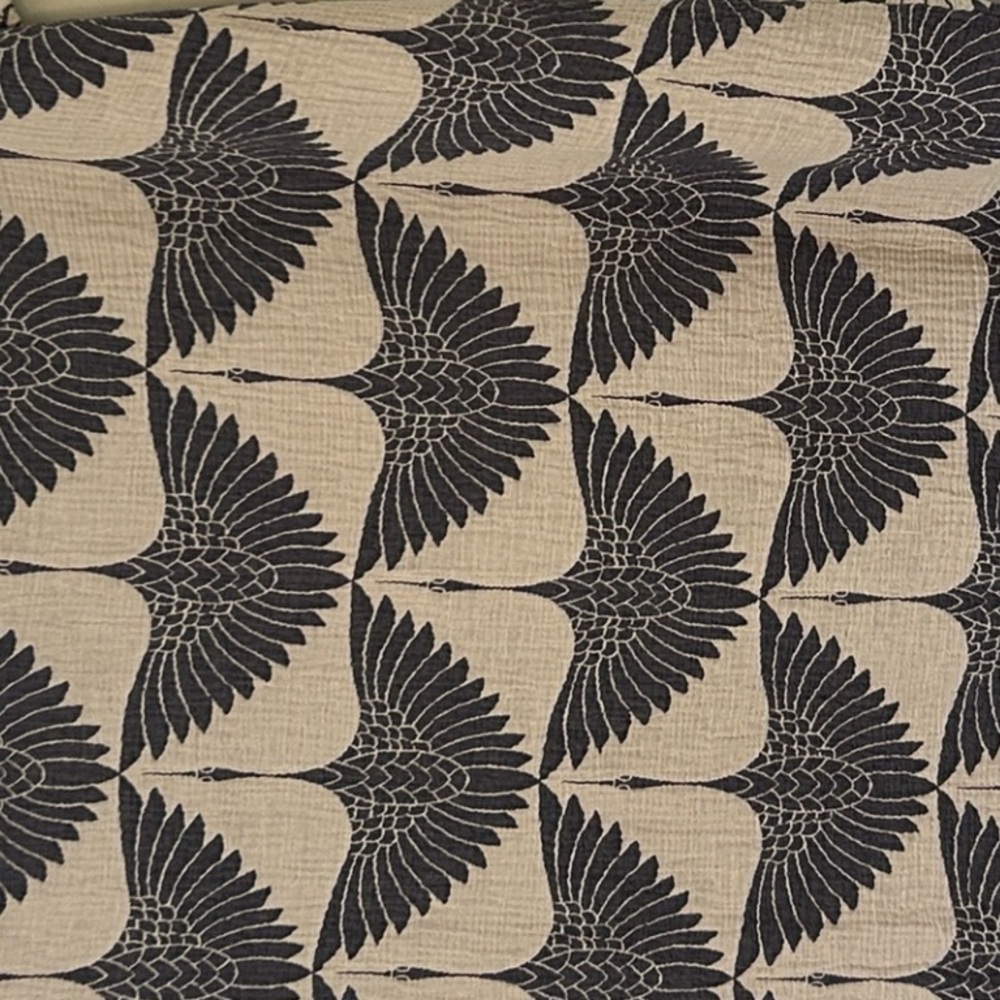 Flock Birds in Flight Cranes Throw Blanket 55x77 Luxury 100% Turkish Cotton NAVY - Picture 3 of 16